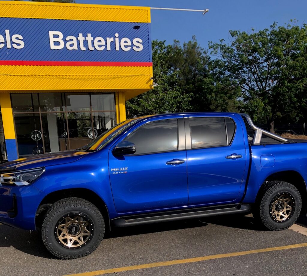 Dirty Life Theory – Toyota Hilux – Fitted By Bob Jane Rockhampton