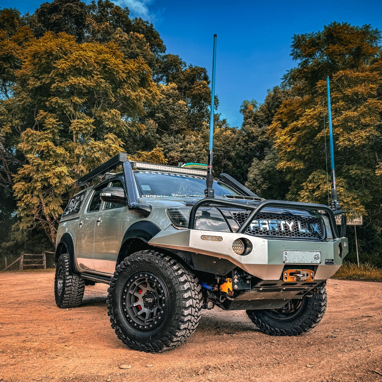 Dirtylife Dt4 Party Lux Custom Build Square
