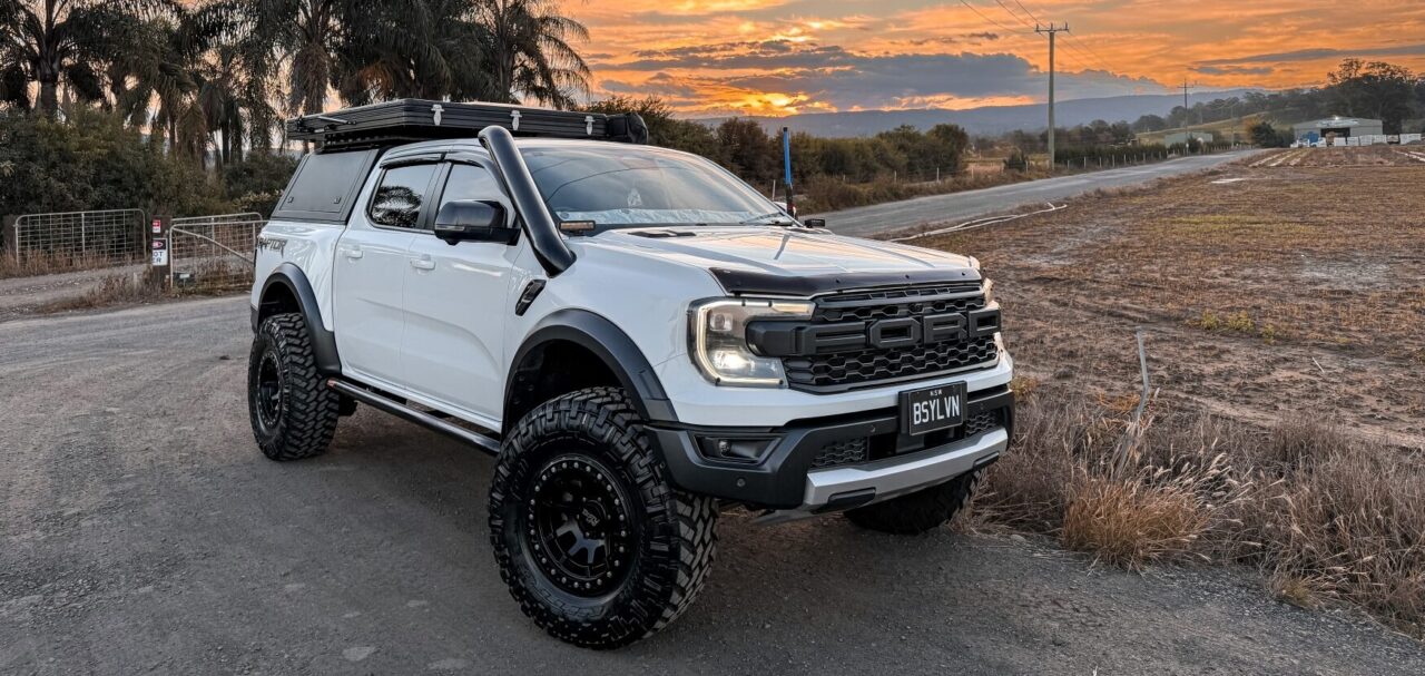 Dirtylife Dualtek White Ranger Front Three Quarter