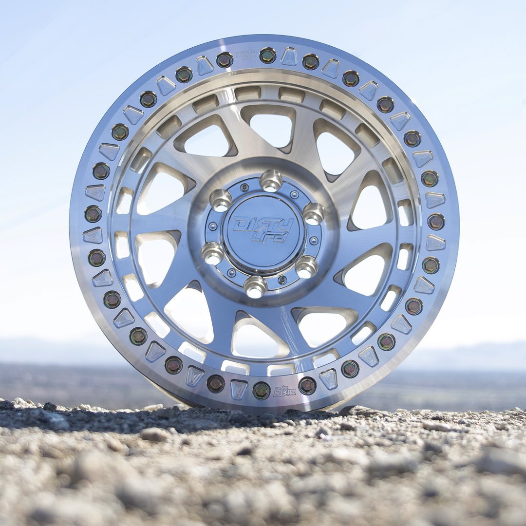 Dirtylife Enigma Race Machined Hero