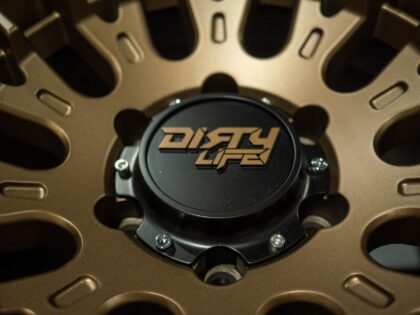 Dirtylife Wheel Center Cap Logo Shot